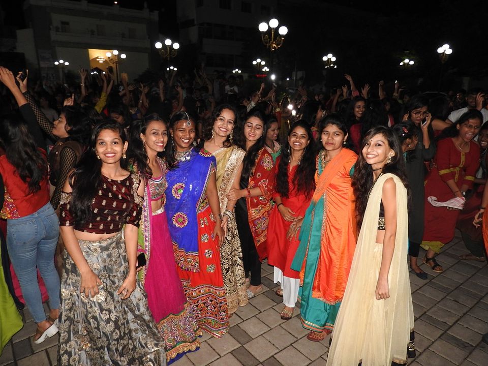 Dandiya3